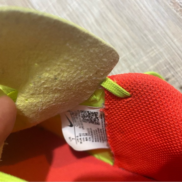 Nike Mercurial Vapor Size 7 U.S 6 UK Color Gellow - Picture 5 of 5